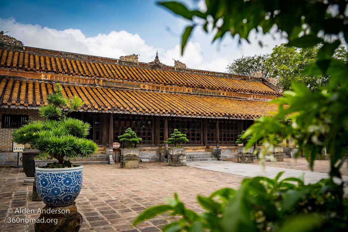 Luong Khiem Temple