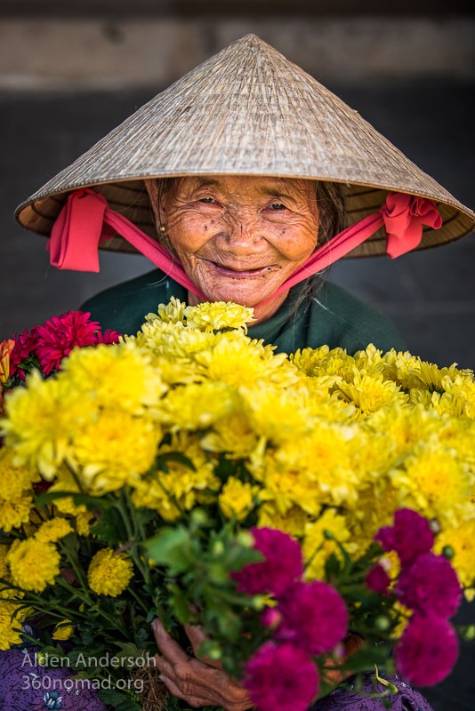 Huyen, selling flowers, Hoi An, Vietnam